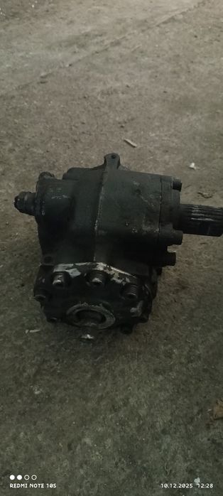 Мерседес 124,рулевой редуктор