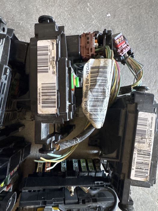 Бушониер бушонно табло БСМ Пежо Ситроен/ BSM Peugeot Citroen