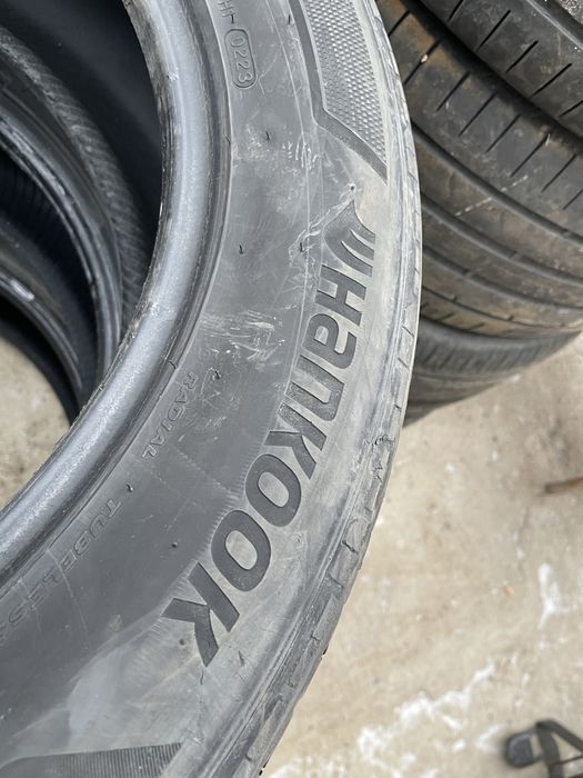 Покрышка три штук