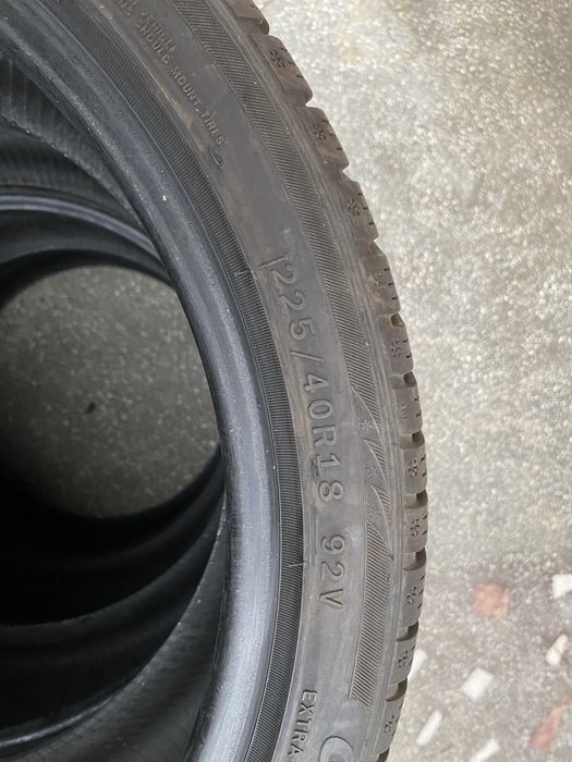 Anvelope iarna 225/40/18
