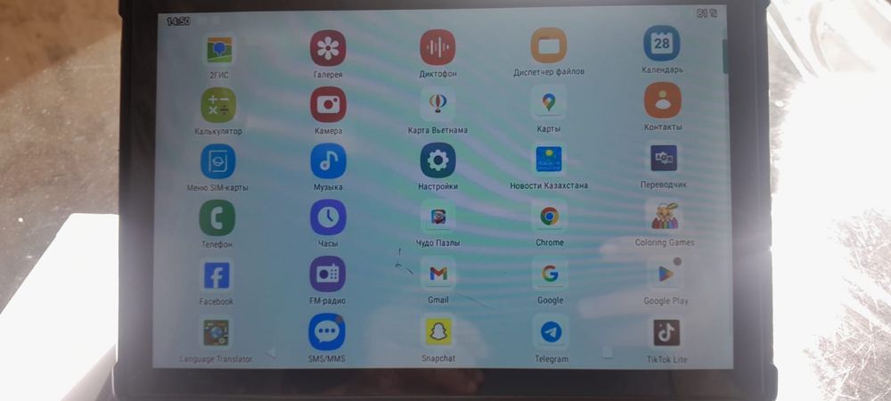 Продам планшет Самсунг