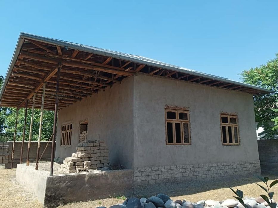 Участка сотилади