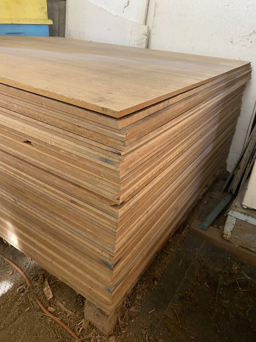 Продавам MDF дървени плоскости с дебелина 8мм