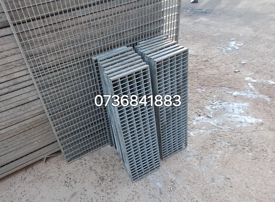 Trepte grilaje zincate 80x27