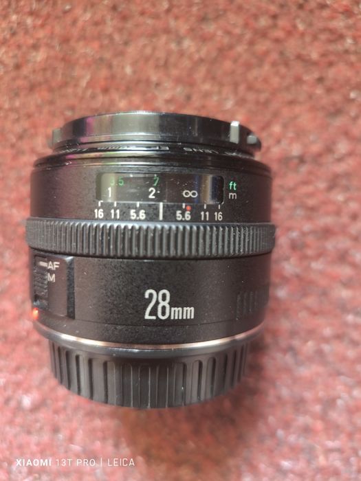 Canon EF 28mm f/2.8 lens