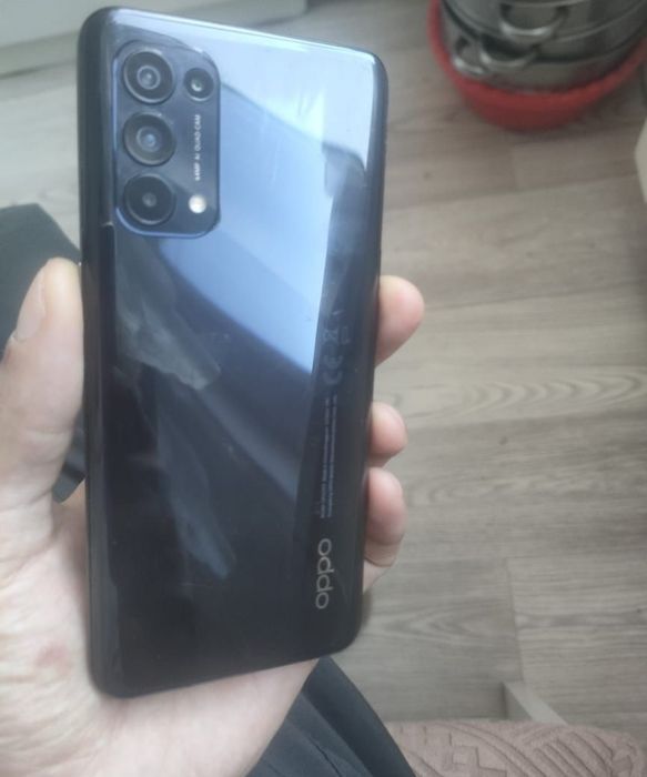 Продам смартфон орро рено 5