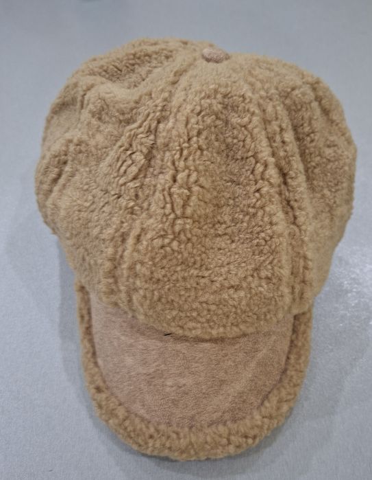 Дамска пухена шапка