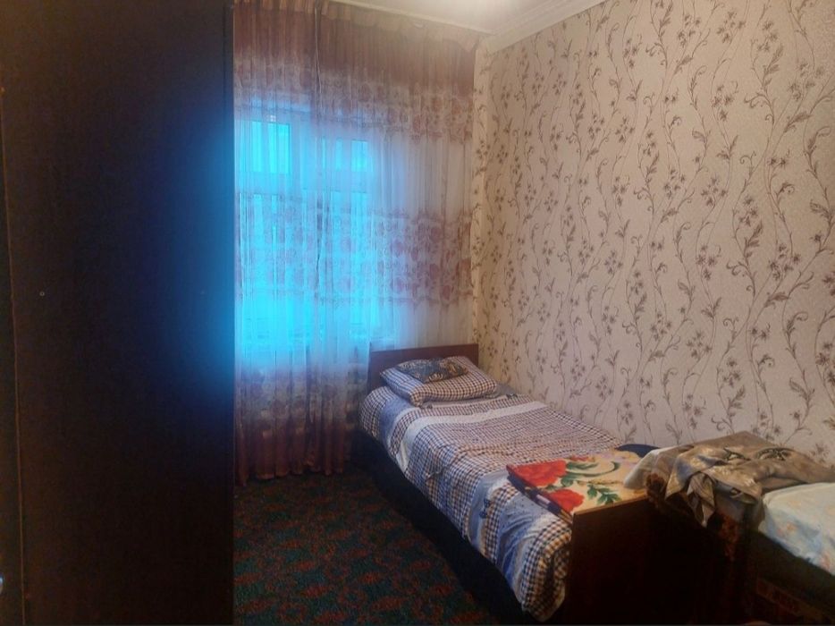 Olmoliq shahar maskovskiy kochasi 16 dom 3xonadon sotiladi kelishiladi