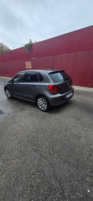 VOLKSWAGEN Polo 2010 — imagine 4
