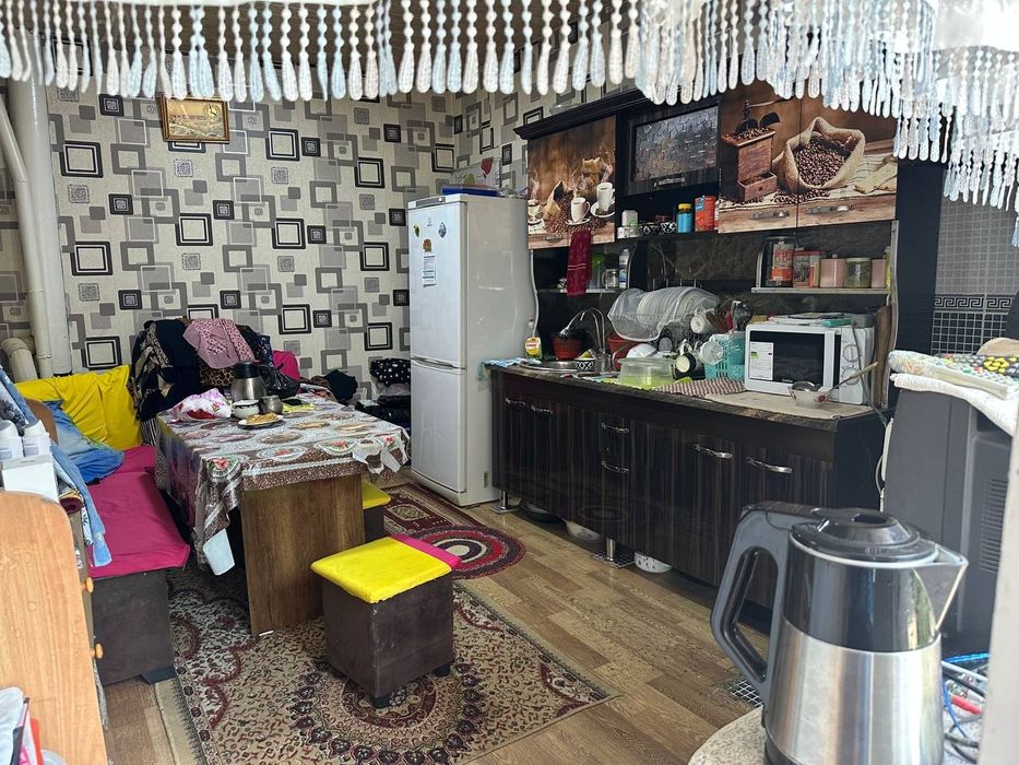 Hovli sotiladi 4 sotiq sergeli qum ariq