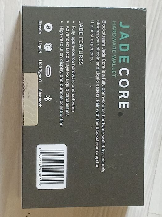 Jade Core Hardware wallet  Крипто портфейл.