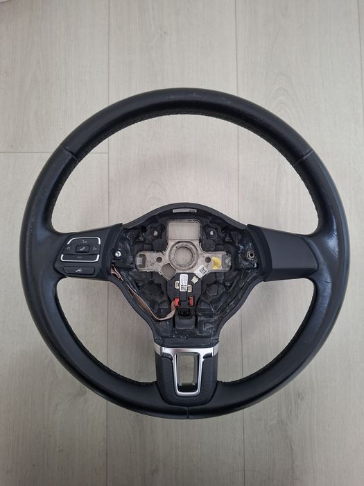 Кожен волан - VW Polo 6R