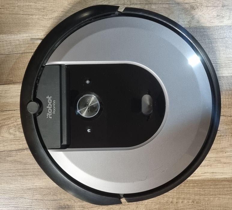 Робот Roomba i7 model RVB-Y2