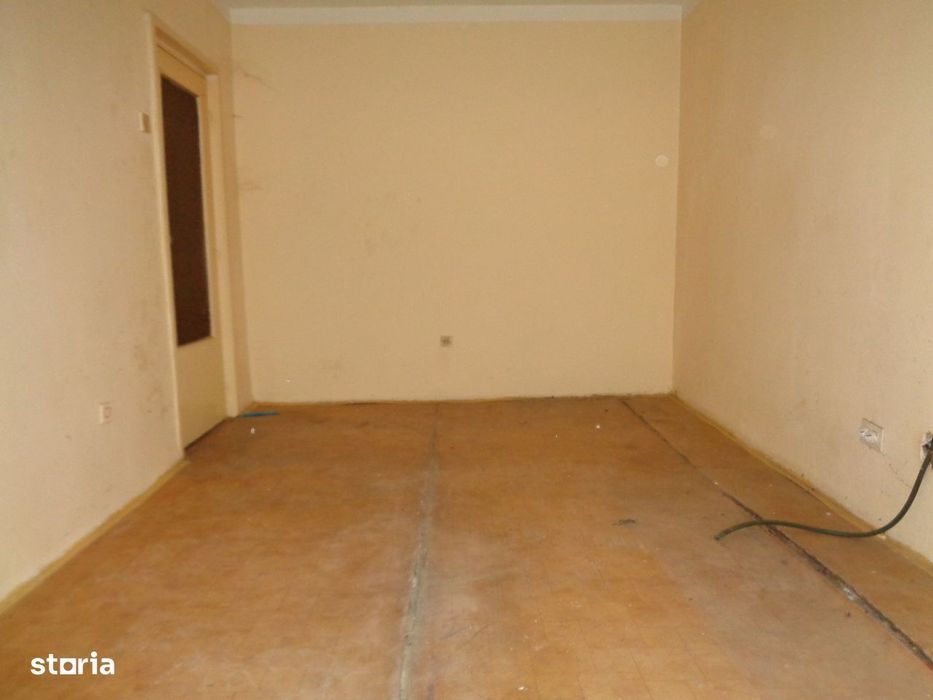 Garsoniera confort 1 parter Vlaicu-Lebada 34 mp