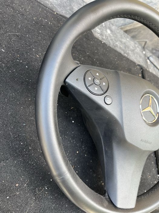 Трилъчев волан комплект Мерцедес  C class W204