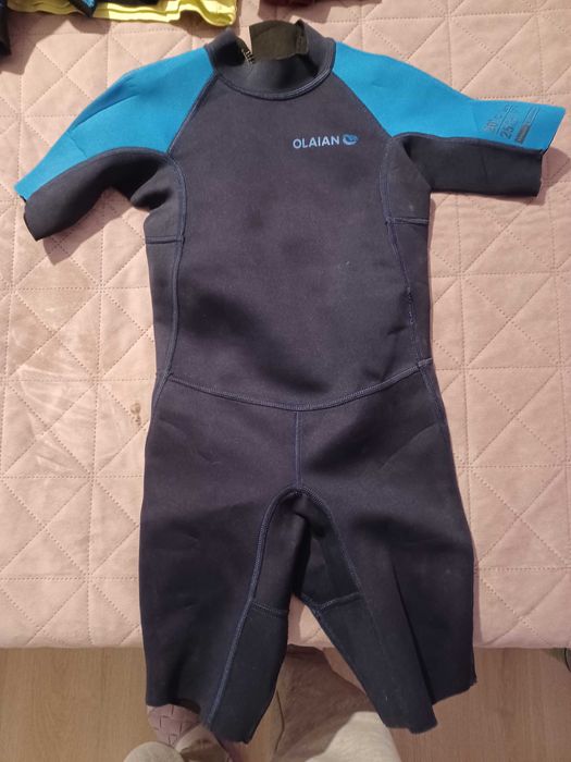 Продавам детски неопрени