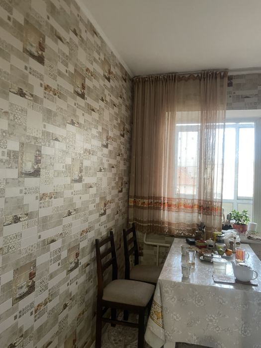 Каратал 2-х комн 4 этаж