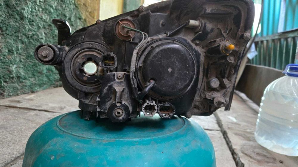 фара subaru impreza