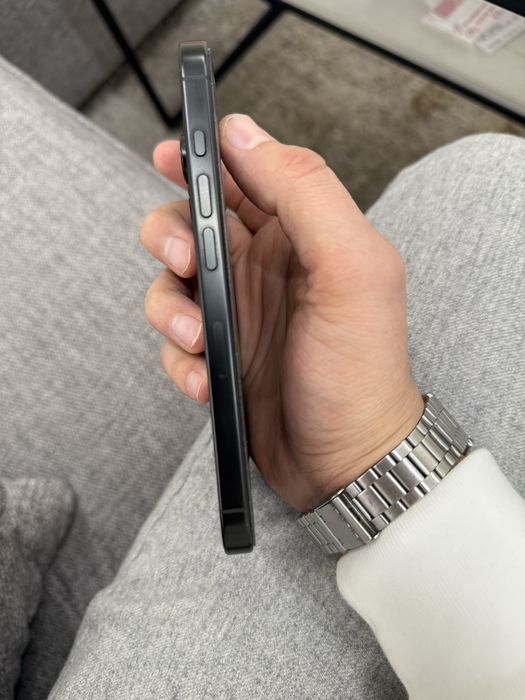 Iphone 16 pro 256 black