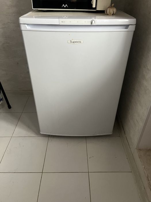 На запчасти морозильник