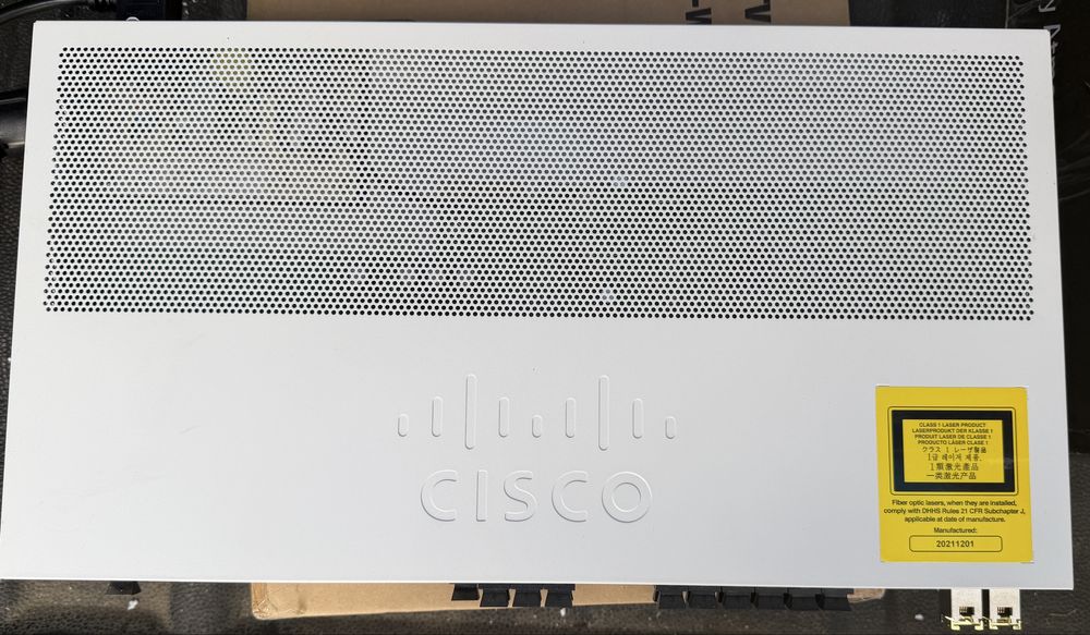 Switch Cisco CBS250-24T-4G-EU - nou