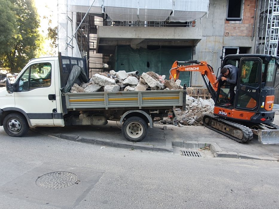 Demolari spargem pardoseala din beton ziduri picon  evacuare betoane