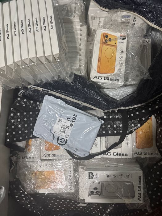 Чехлы iphone 13, 14, 15,16 pro и max выглядит как iphone 17