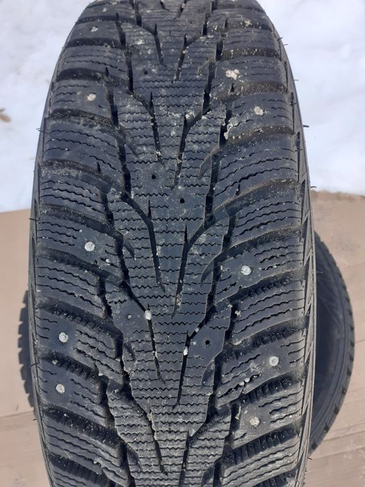 Шины   шипованые   185. 65. р15.