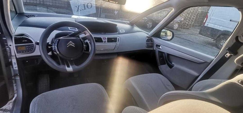 Dezmembrez la pret avantajos autoturism Citroen C4 Picasso