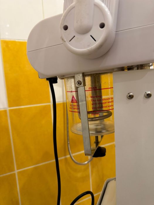 Vand Combina Cosmetica Profesionala