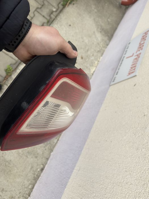 Piese Logan  TRIPLA STOPURI cu defecte ! si Airbag 150 lei logan 2