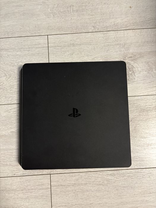 Playstation 4 Slim 1TB