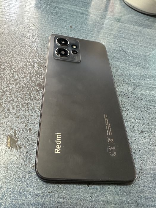 Xiaomi Redmi Note 12 8+4/128 - на 5 месеца, отличен
