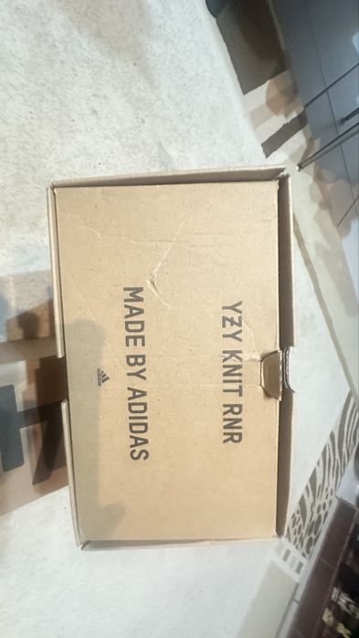 Yeezy 450 si yeezy Knit RNR
