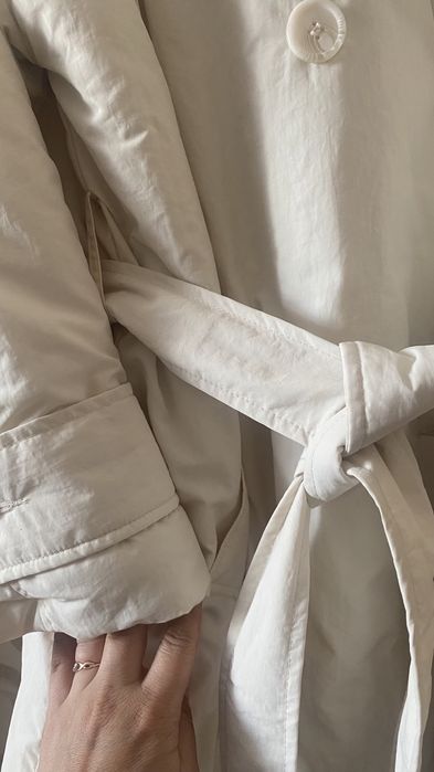 Утепленный плащ с поясом Sela