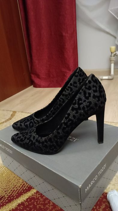 Продам туфли Marco tozzi
