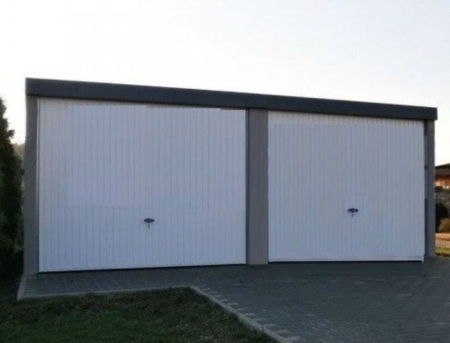 Vând garaj dublu