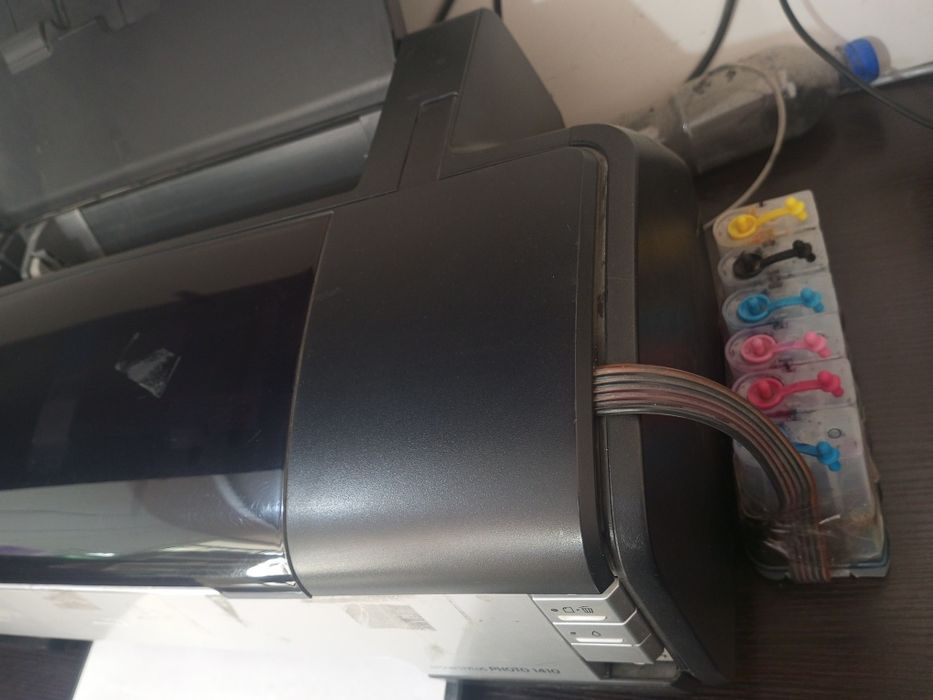 Цветной принтер Epson 1410
