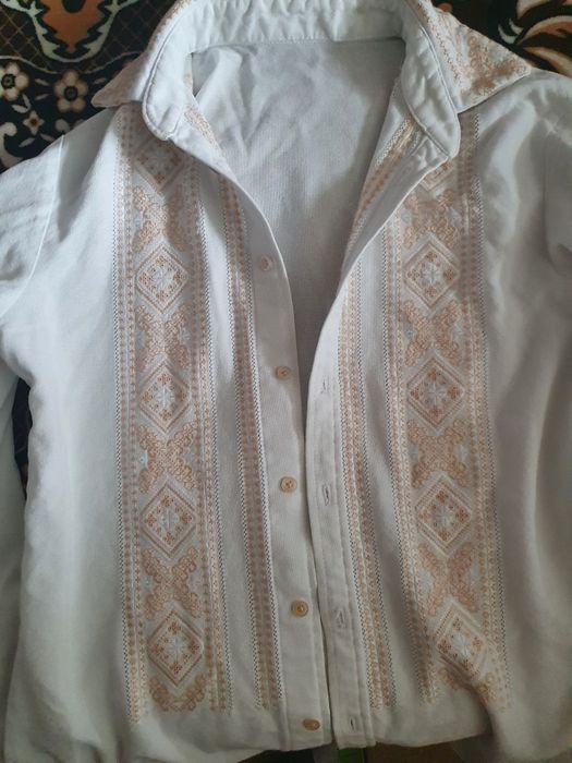 Cămașă tradițională