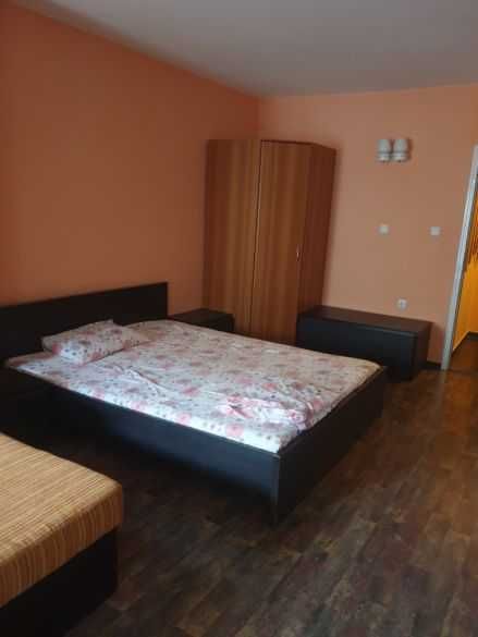 Дава се под наем Двустаен апартамент в Бургас, Възраждане - 55 кв.м за 165 € - Снимка #3