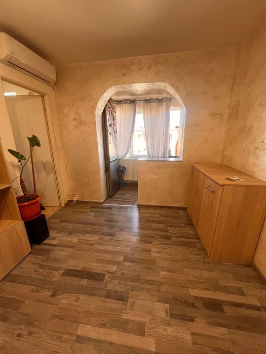 Vând apartament 2 camere