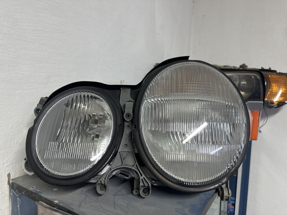 Фары W210 рестайлинг xenon