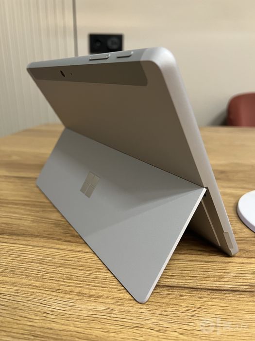 Мини планшет Surface Go3 с процессором i3-10gen 8gb 128 ssd новый Win