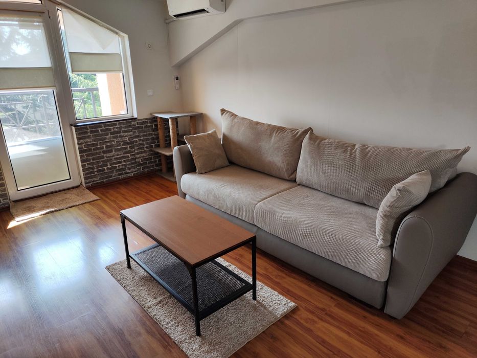 Собственик продава