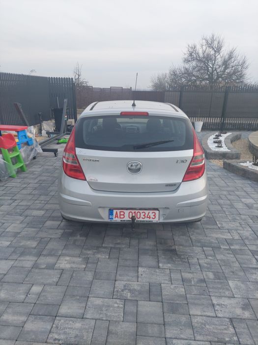 Vând Hyundai i 30