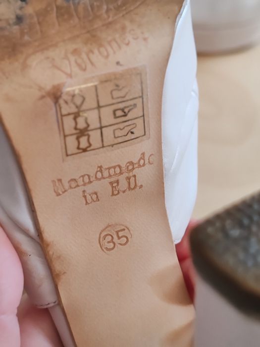 Sandale Veronese din piele, culoare ivoire, marime 35