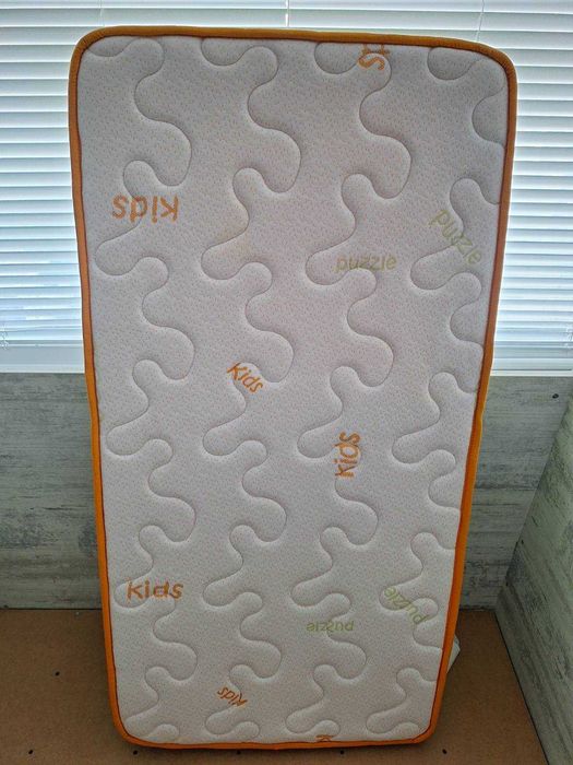 Бебешка кошара -люлка, обиколници, проходилки, чувалче