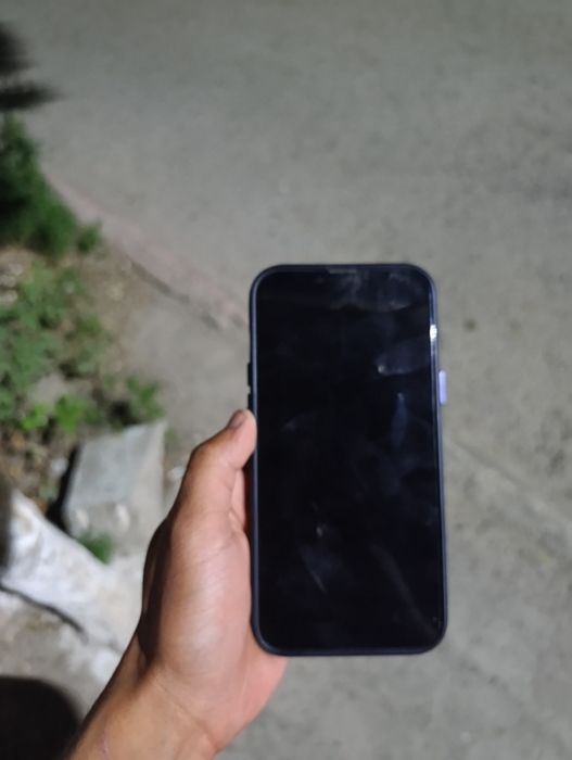 Iphone 13 pro max battery 100% useleniy karobka doc yo'q pamiti 128
