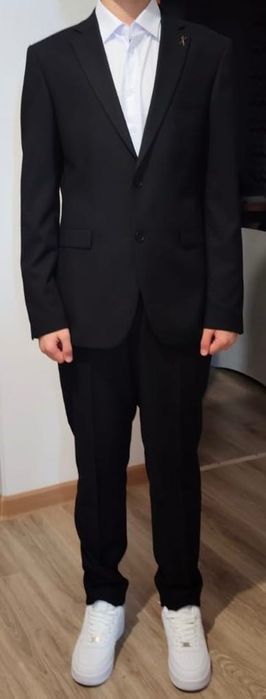 Костюм тройка мужской