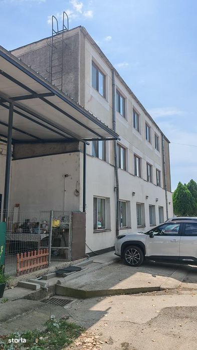 Clădire comercială 725 mp + Hală 139 mp + Anexe, Teren 905 mp